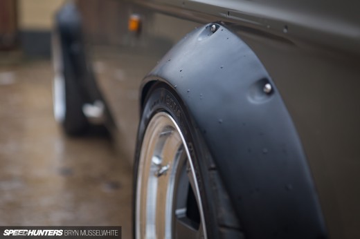 a Volvo Rays Wheels&nbsp;TE37-2