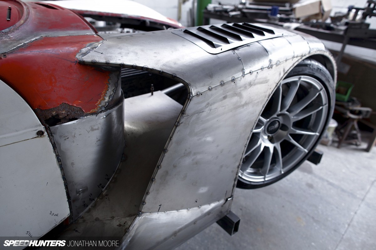 Jason_Shalders_MGB_GT3-025