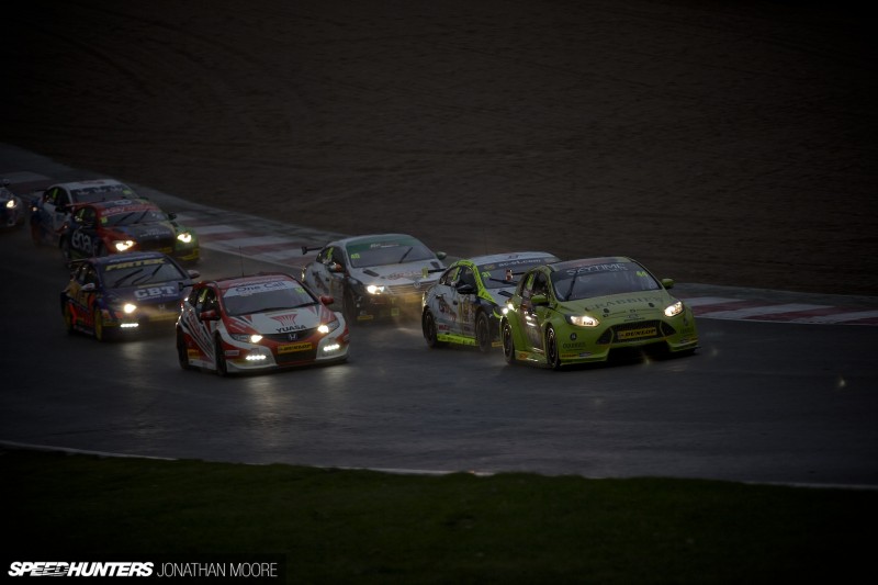 BTCC_Brands_Hatch_2014-002