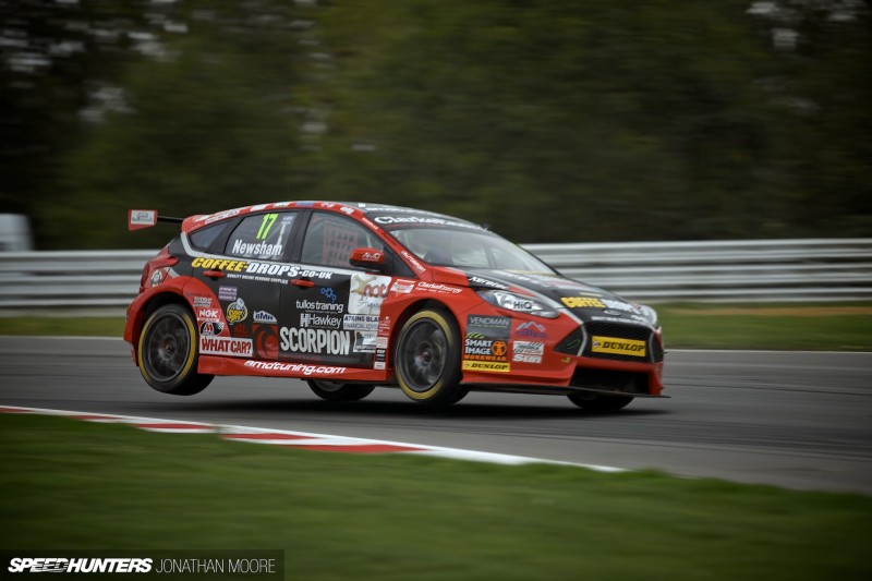 BTCC_Brands_Hatch_2014-004