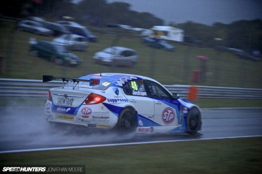 BTCC_Brands_Hatch_2014-021