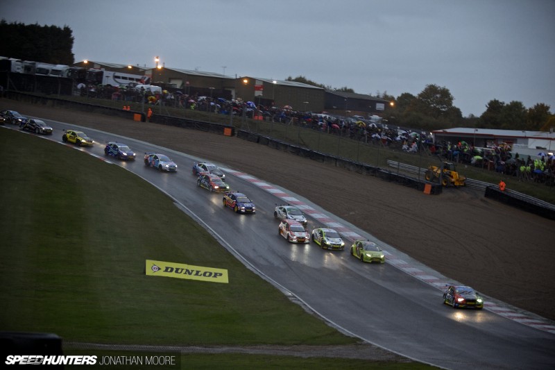 BTCC_Brands_Hatch_2014-027