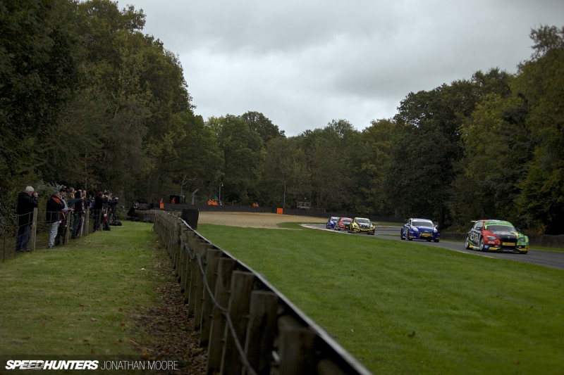 BTCC_Brands_Hatch_2014-032