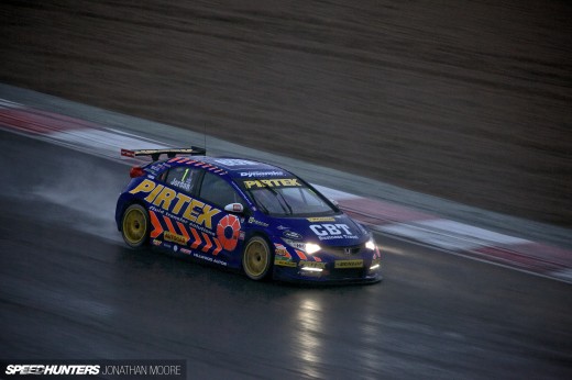 BTCC_Brands_Hatch_2014-049