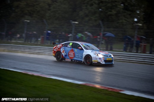 BTCC_Brands_Hatch_2014-051