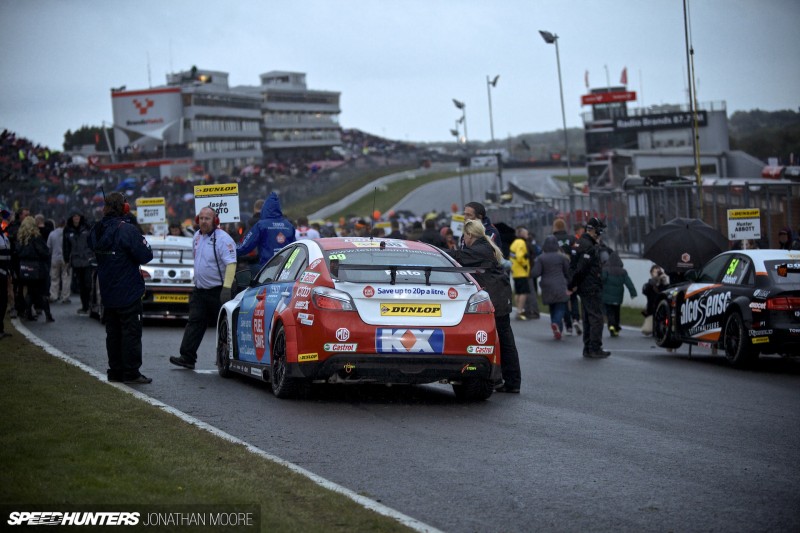 BTCC_Brands_Hatch_2014-058