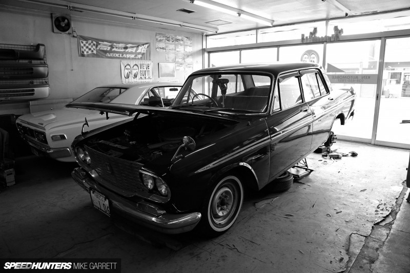 Ken-Automobile-Crown-02