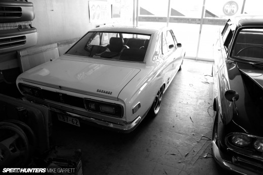 Ken-Automobile-Crown-06