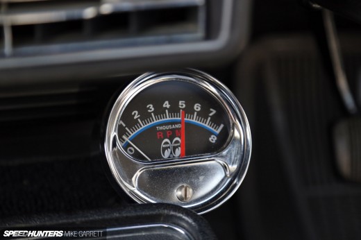 Ken-Automobile-Crown-07