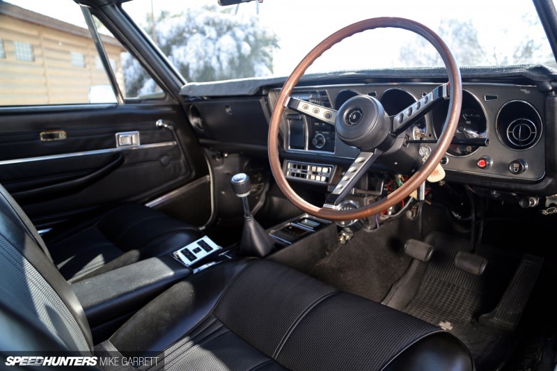 Ken-Automobile-Crown-28