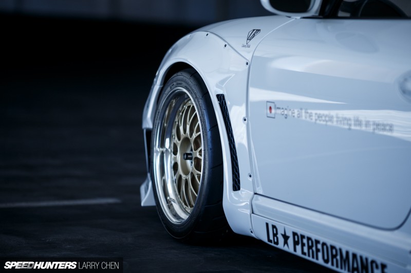 Larry_Chen_Speedhunters_libertywalk_997_Turbo-12