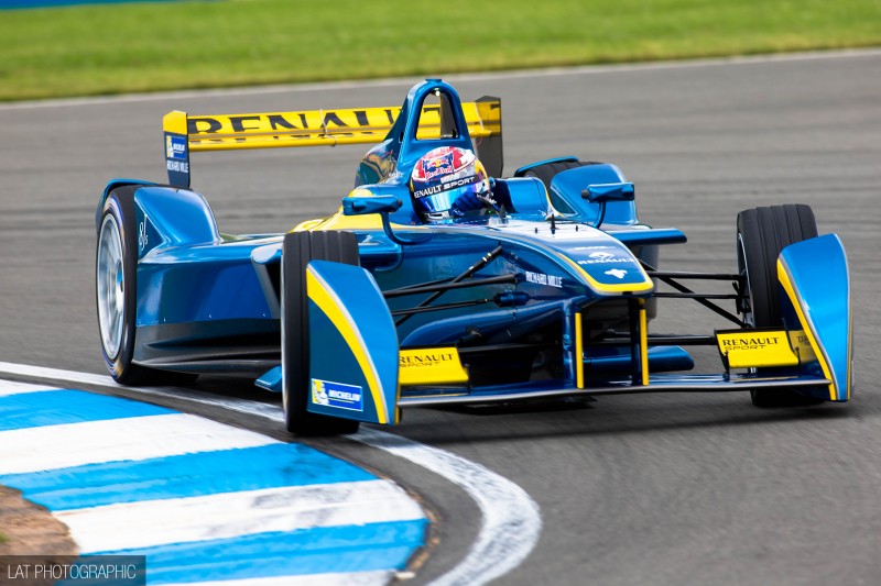 Tyler – Photo&nbsp;LAT