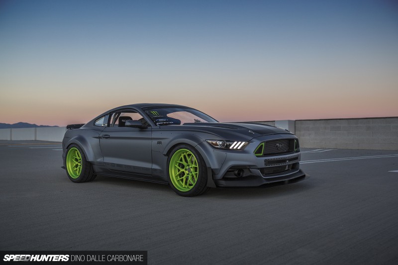 CarsOfNov14_RTR-Drift-Dino-01