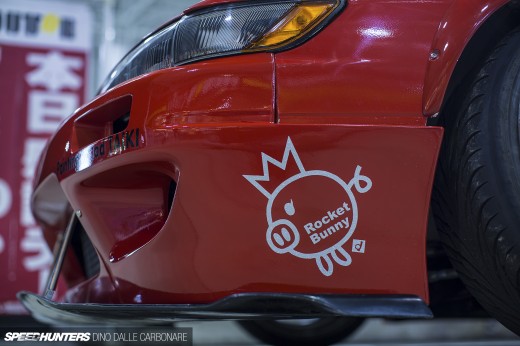 Halloween-Breast-S13-11