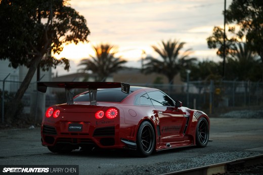 Larry_Chen_Speedhunters_bulletproof_red_GTR-35