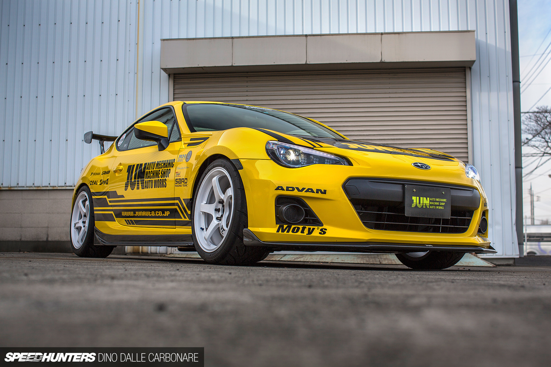 11,000rpm+ In A Kiwi-Flavoured Lemon