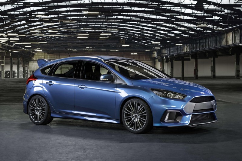 FordFocusRS_01