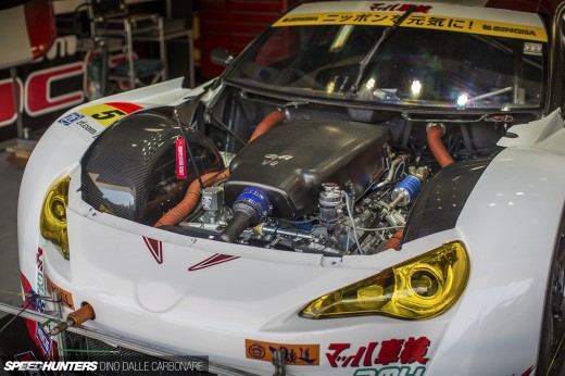 SuperGT-Fuji-Pits-10