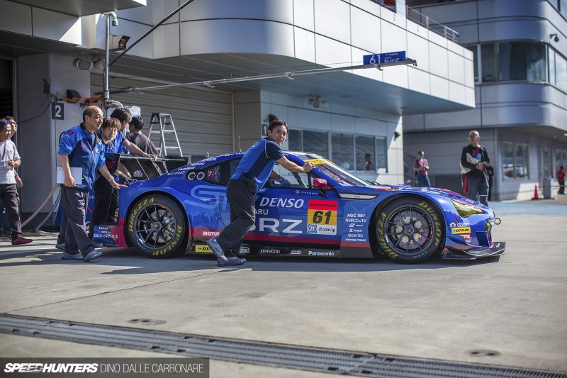 SuperGT-Fuji-Pits-27