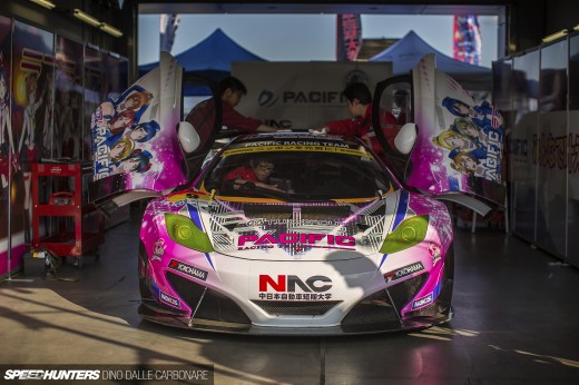 SuperGT-Fuji-Pits-33