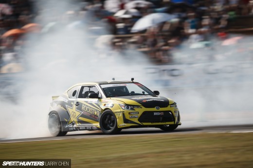 Larry_Chen_Speedhunters_engine_bays_of_Formula_drift_2015-43