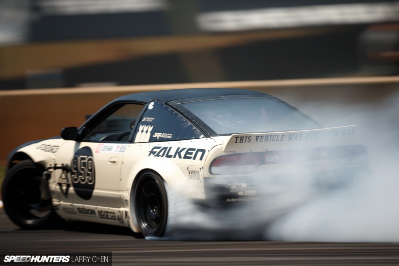 Larry_Chen_Speedhunters_engine_bays_of_Formula_drift_2015-53
