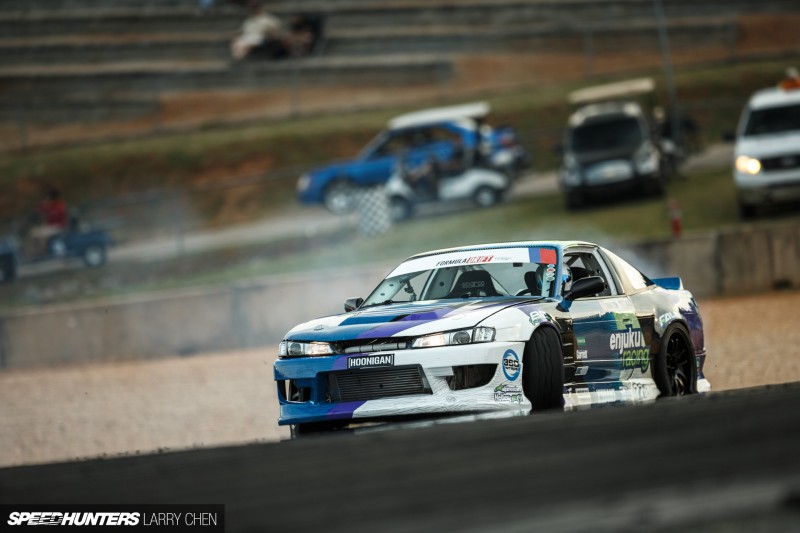 Larry_Chen_Speedhunters_engine_bays_of_Formula_drift_2015-55