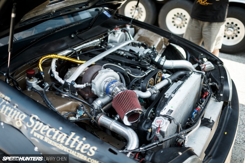 Larry_Chen_Speedhunters_engine_bays_of_Formula_drift_2015-56