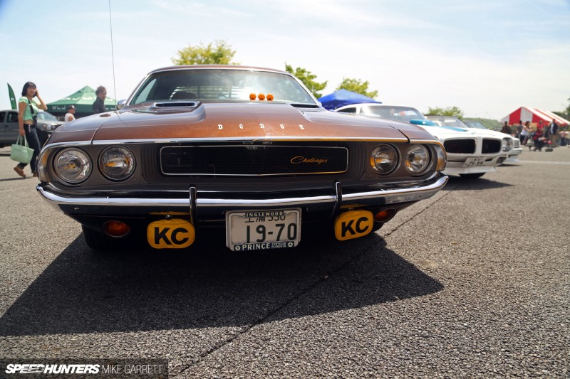 Challenger-Street-Machine-01