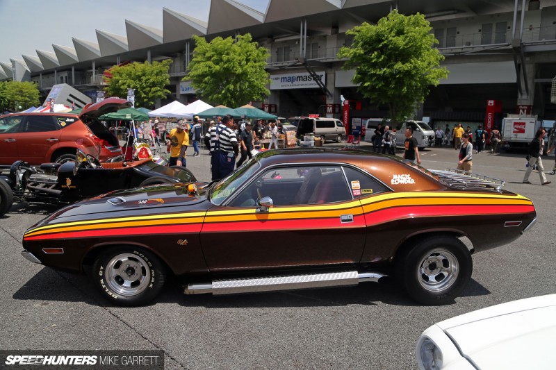 Challenger-Street-Machine-02