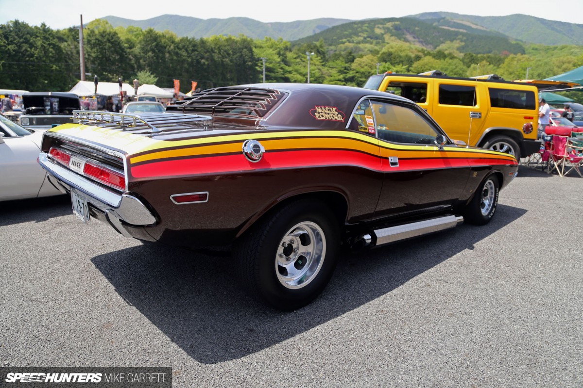 Challenger-Street-Machine-03