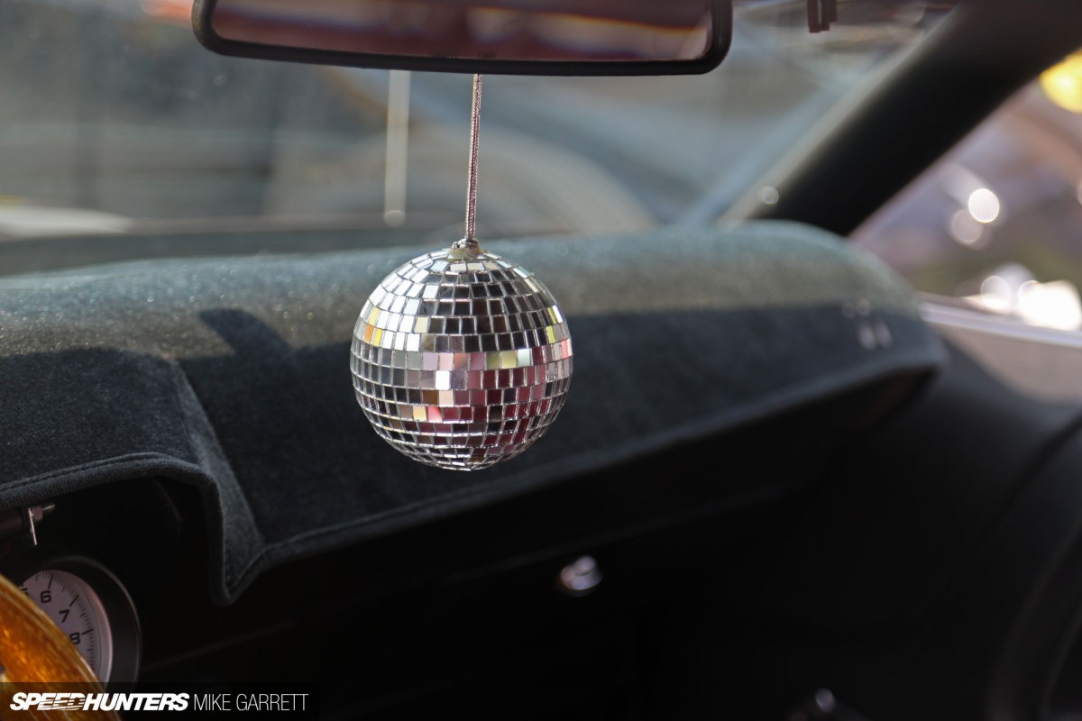 Challenger-Street-Machine-13