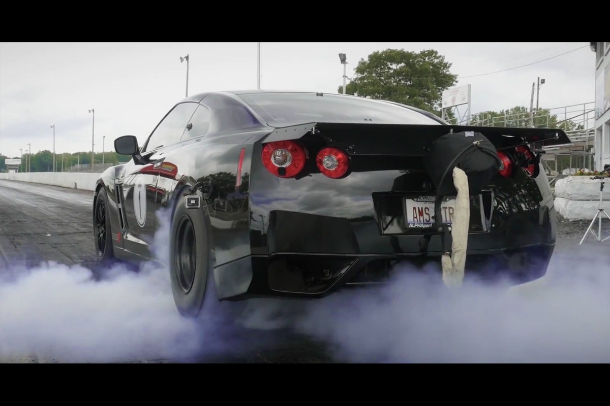 AMS_Alpha_Omega_GT-R