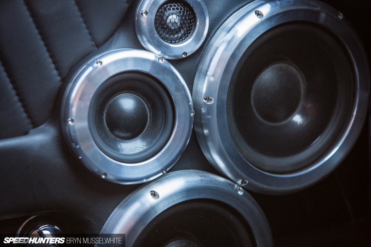 Bavarez Jensen FF bare metal supercharged (36 of 72)