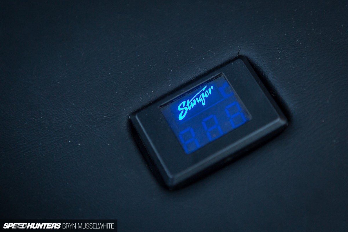 Bavarez Jensen FF bare metal supercharged (49 of 72)