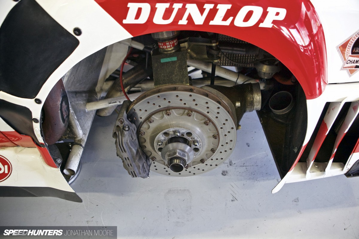 Silverstone_Classic_2015-Audi_80_Quattro-011