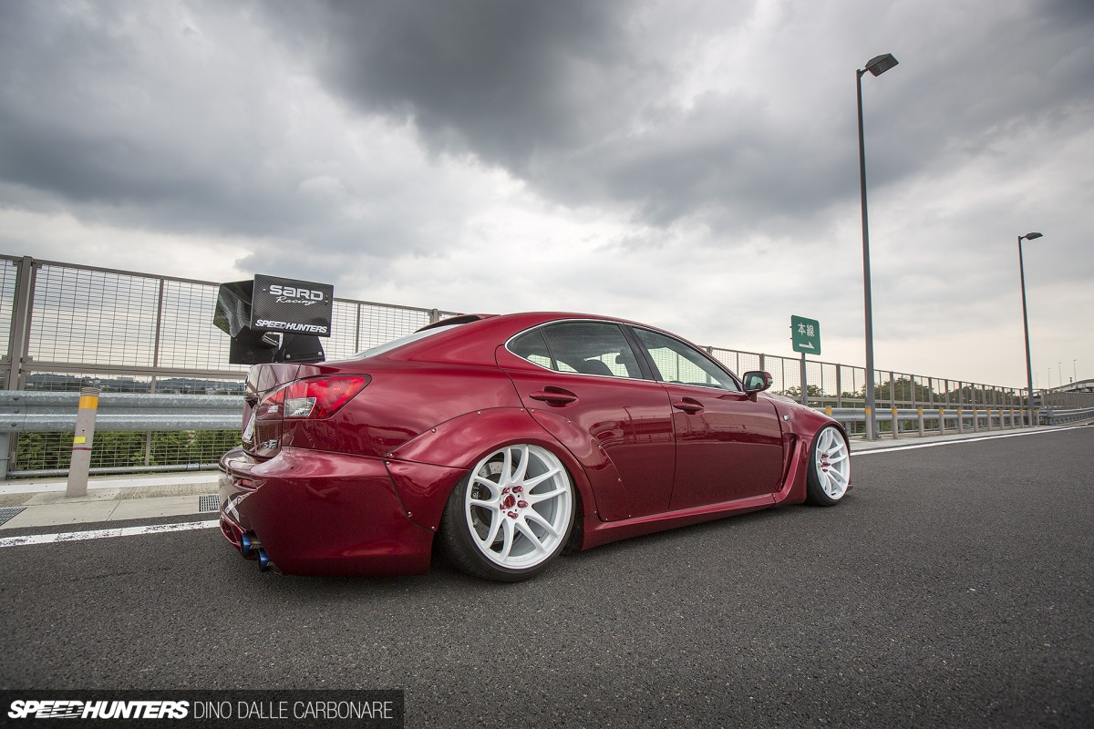 LEXUS　ISF f00c07bf-88d2-467d-a07a-