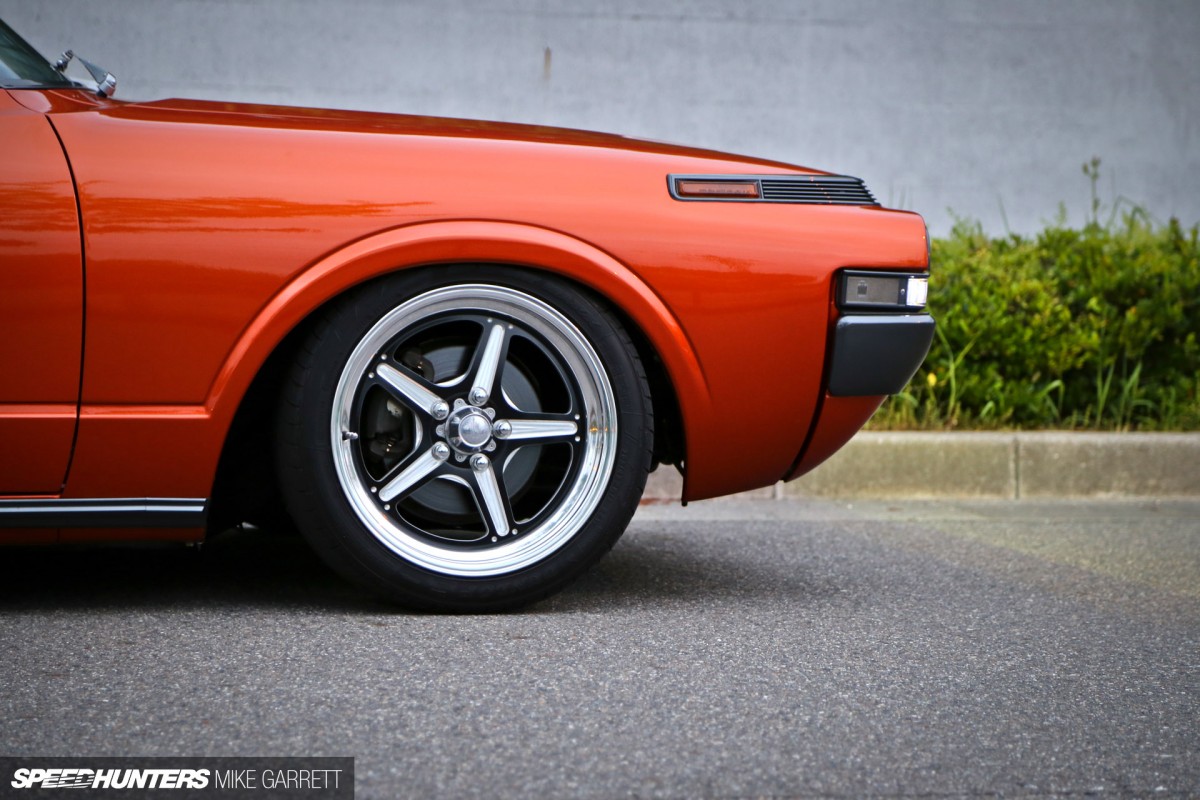 V8-Crown-Wagon-3-2 copy