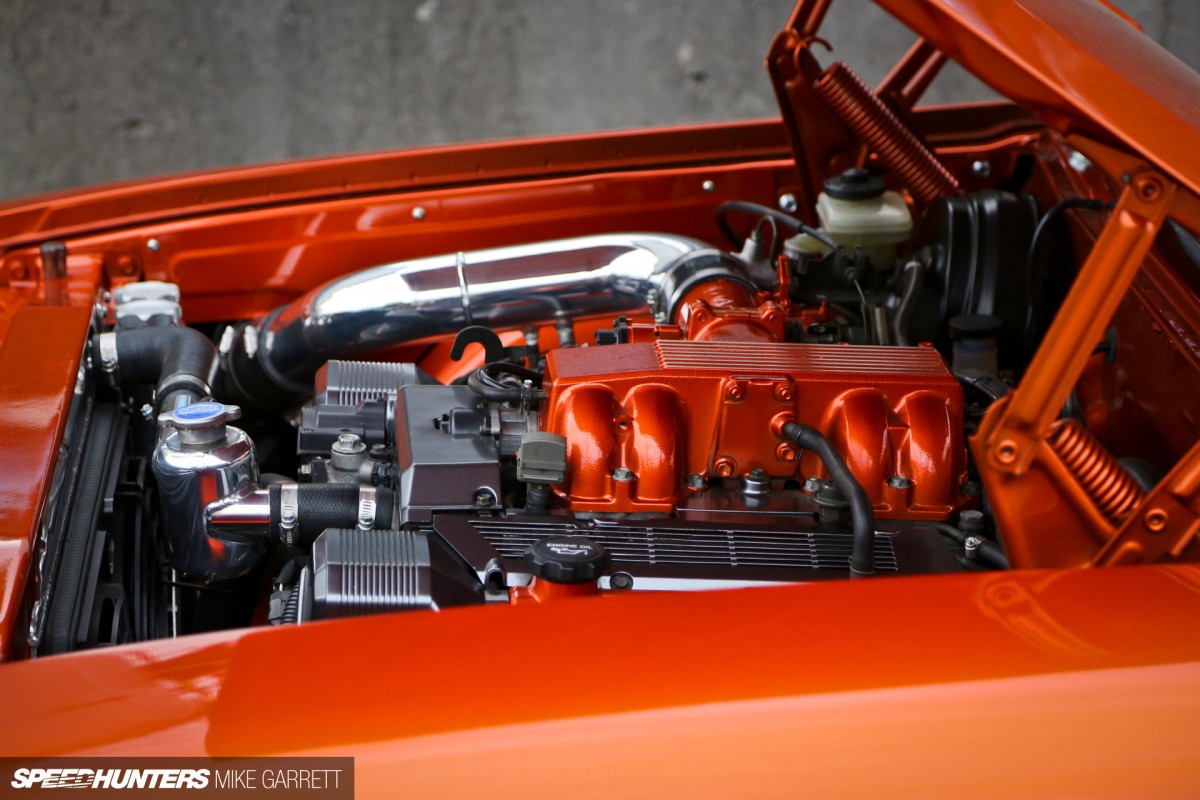 V8-Crown-Wagon-31 copy