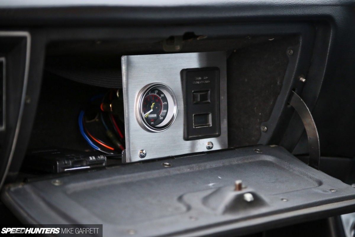 V8-Crown-Wagon-5 copy