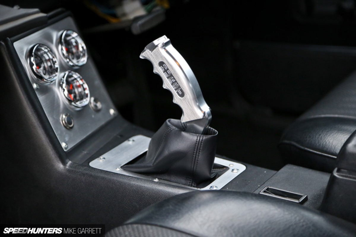 V8-Crown-Wagon-6 copy