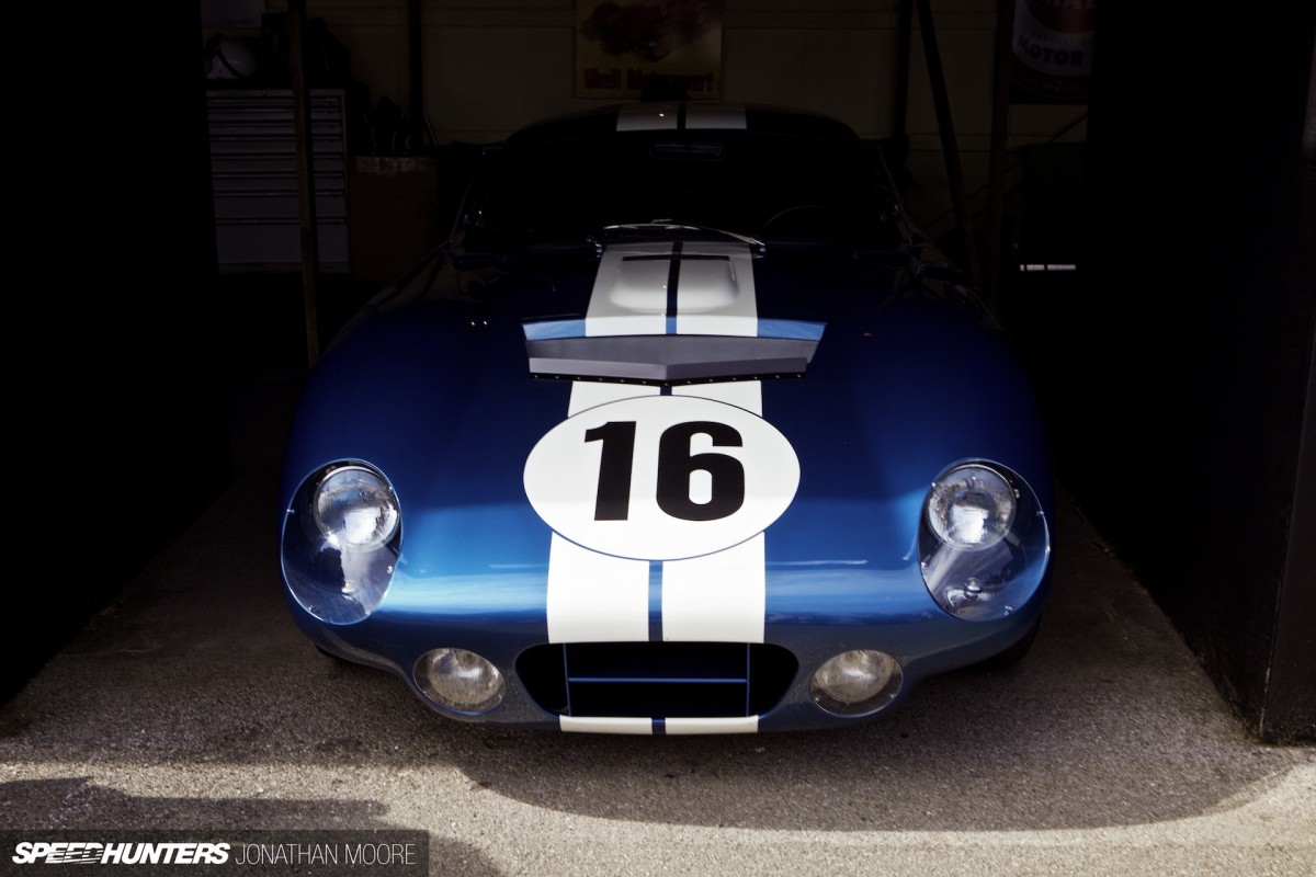 Shelby_Daytona_Cobra_Coupe-009