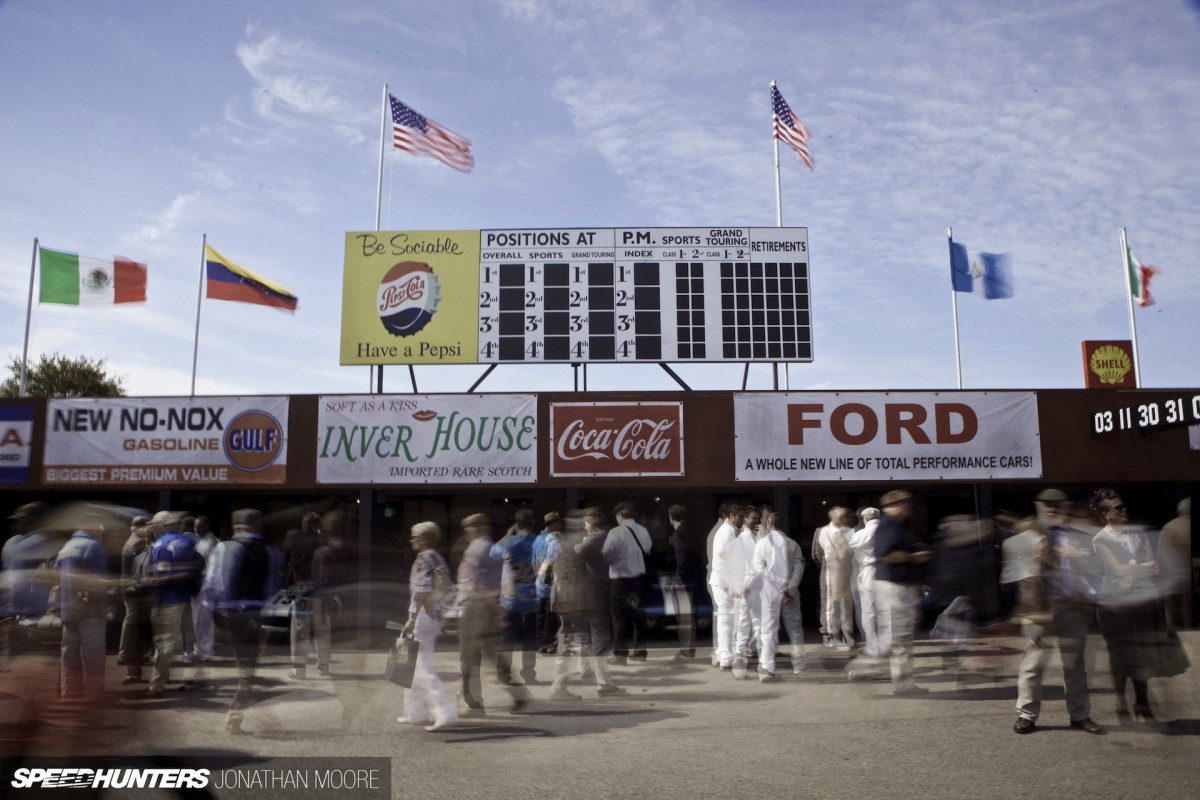 Shelby_Daytona_Cobra_Coupe-014