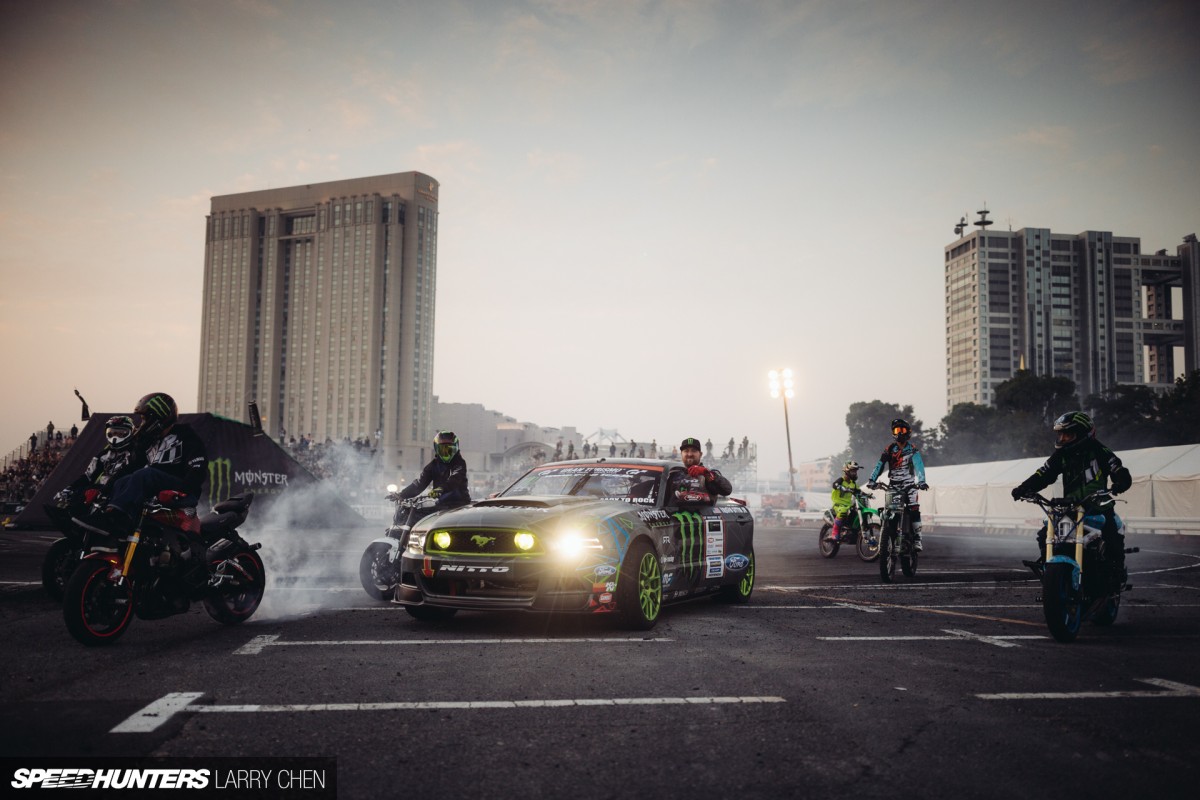 Larry_Chen_Speedhunters_D1GP_Odaiba_33