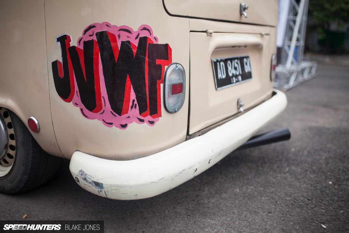 JVWF-4828