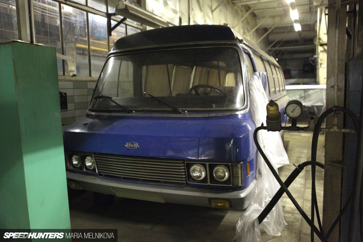 ZIL_12