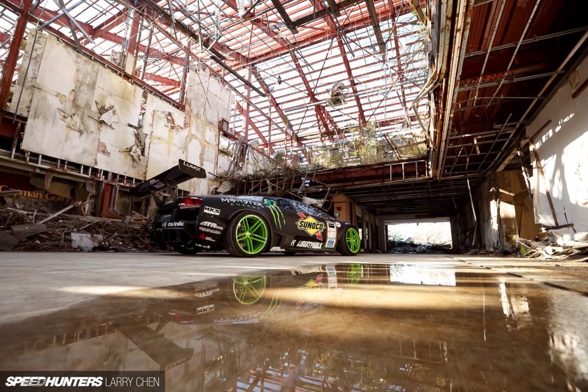 Larry_Chen_Speedhunters_Daigo_saito_drift_lambo_32