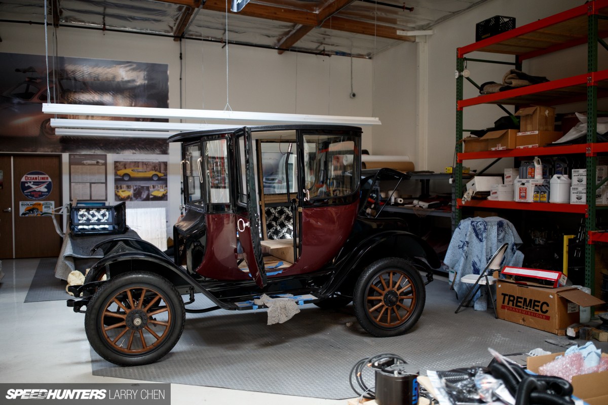 Larry_Chen_Speedhunters_2015_jay_lenos_garage_22