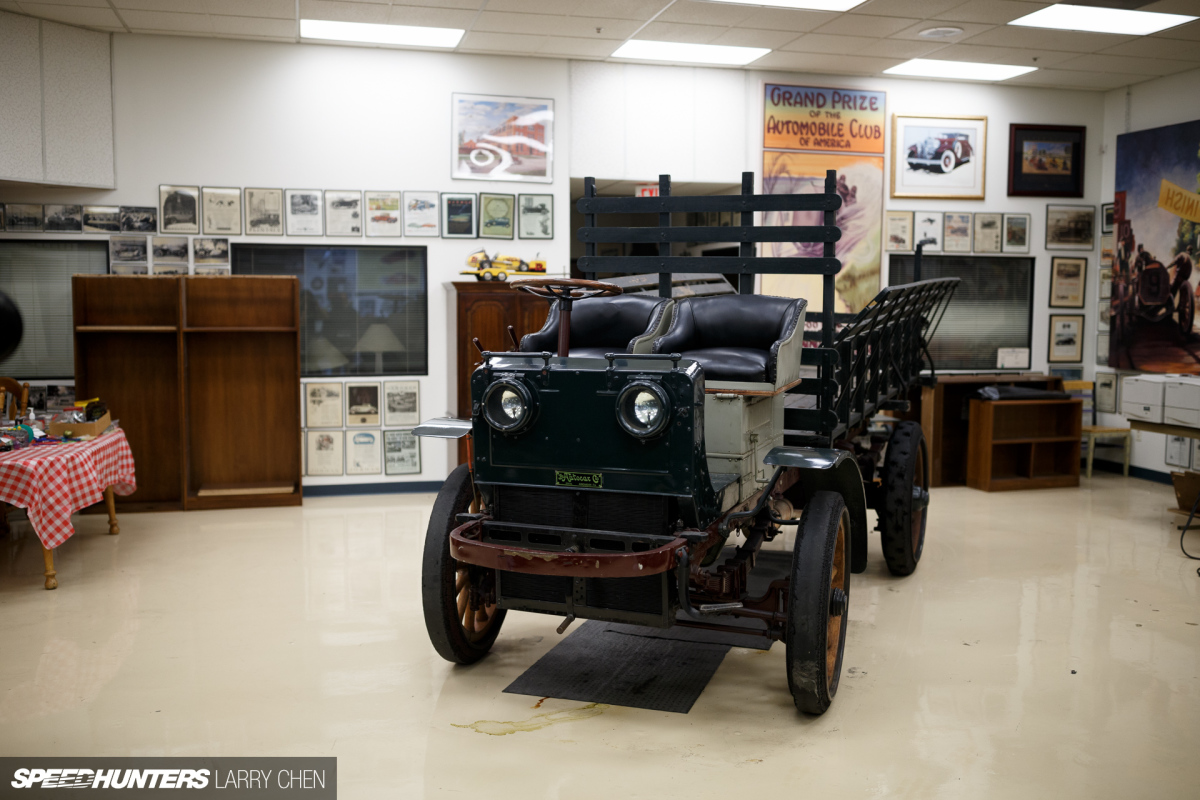 Larry_Chen_Speedhunters_2015_jay_lenos_garage_71