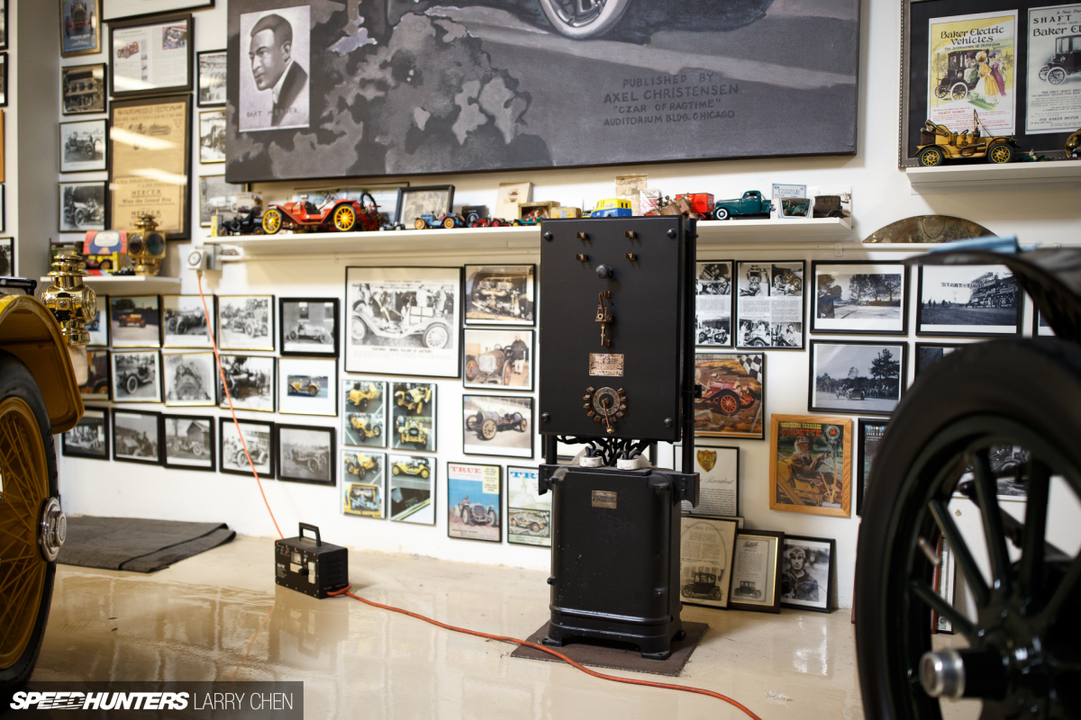 Larry_Chen_Speedhunters_2015_jay_lenos_garage_74